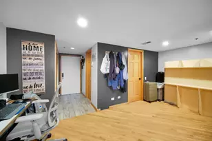 2614 N Clybourn Ave, Chicago, IL 60614 - Photo 8