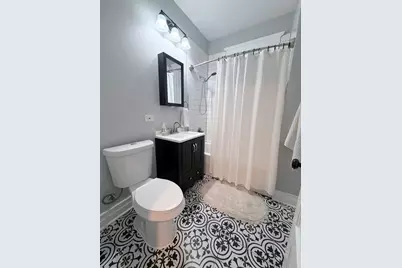 2812 S Princeton Avenue #1R, Chicago, IL 60616 - Photo 6