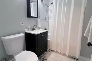 2812 S Princeton Ave, Chicago, IL 60616 - Photo 6