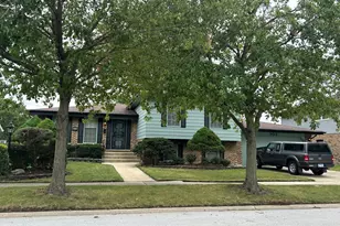 303 S University Ave, Glenwood, IL 60425 - Photo 1