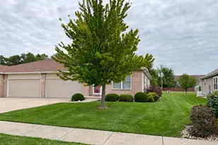 1785 Red Willow Rd, Morris, IL 60450 - Photo 1
