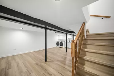 639 N Leamington Avenue, Chicago, IL 60644 - Photo 40