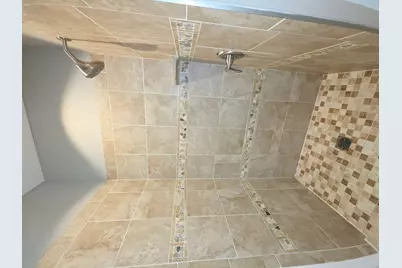 7108 Hillside Road, Crystal Lake, IL 60012 - Photo 24