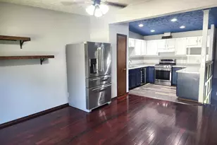 903 E Liberty St, Wauconda, IL 60084 - Photo 4