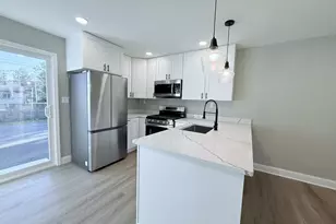 197 Hadleigh Rd, Bolingbrook, IL 60440 - Photo 10