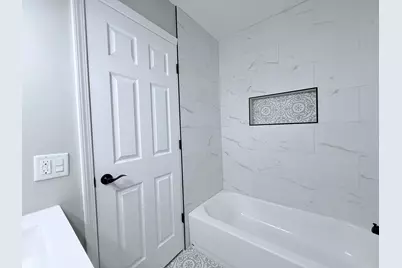 197 Hadleigh Road, Bolingbrook, IL 60440 - Photo 18
