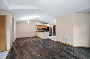 703 Feldner Ct, Palos Heights, IL 60463 - Photo 8