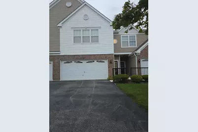 37 Arboretum Drive #1, Lombard, IL 60148 - Photo 2