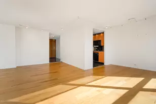360 E Randolph St, Chicago, IL 60601 - Photo 16