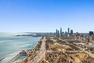 360 E Randolph St, Chicago, IL 60601 - Photo 8
