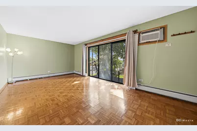9814 Sayre Avenue #204, Chicago Ridge, IL 60415 - Photo 4