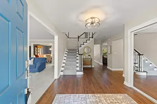 1N210 Coventry Dr, Wheaton, IL 60188 - Photo 6