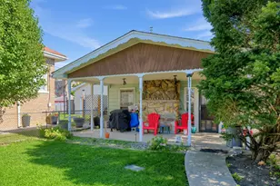 1311 S 59th Ct, Cicero, IL 60804 - Photo 2