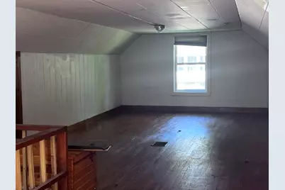 309 E Main Street, Buckley, IL 60918 - Photo 14