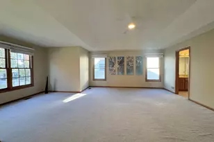 780 Sigmund Rd, Naperville, IL 60563 - Photo 14