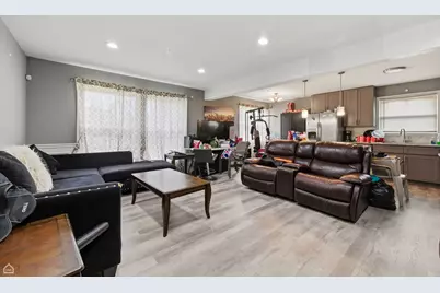 2837 E 127th Street, Chicago, IL 60633 - Photo 4