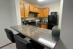 1829 S Carpenter St, Chicago, IL 60608 - Photo 4