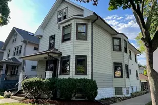 5059 W Argyle St, Chicago, IL 60630 - Photo 2