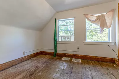 [Address not provided], Zion, IL 60099 - Photo 32