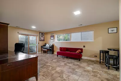 708 Barberry Road, Highland Park, IL 60035 - Photo 12