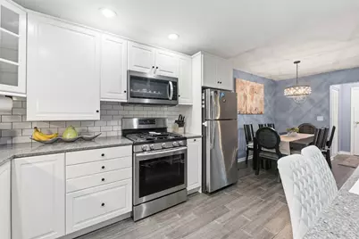 1804 Fayette Walk #D, Hoffman Estates, IL 60169 - Photo 10