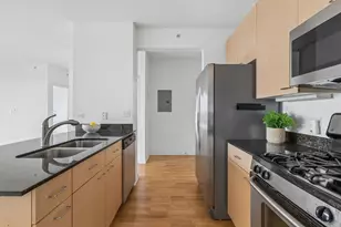 900 Chicago Ave, Evanston, IL 60202 - Photo 10