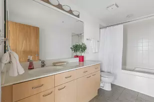 900 Chicago Ave, Evanston, IL 60202 - Photo 22
