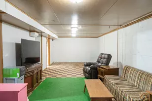 913 N 12th St, Rochelle, IL 61068 - Photo 20
