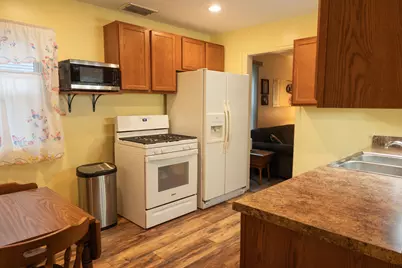 913 N 12th Street, Rochelle, IL 61068 - Photo 10
