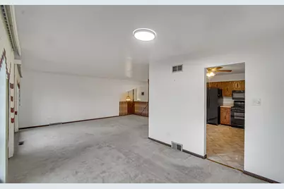 4431 187th Street, Country Club Hills, IL 60478 - Photo 4