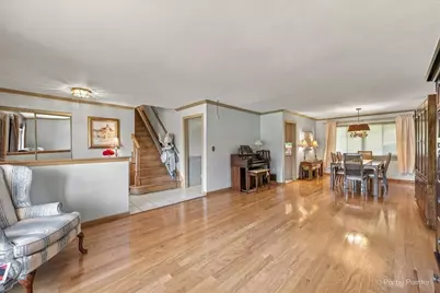 176 Cambridge Lane, Bloomingdale, IL 60108 - Photo 4