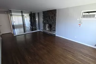 340 Yates Ave, Calumet City, IL 60409 - Photo 2