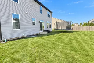 536 Warbler Ln, Yorkville, IL 60560 - Photo 32