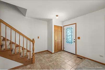 221 Foxmoor Road, Fox River Grove, IL 60021 - Photo 2