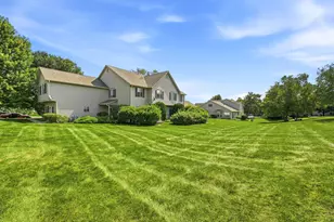 2051 Village View Dr, Yorkville, IL 60560 - Photo 1