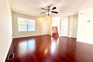 140 Mountain Laurel Ct, Romeoville, IL 60446 - Photo 2