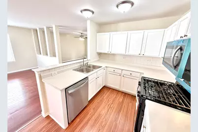 140 Mountain Laurel Court, Romeoville, IL 60446 - Photo 6