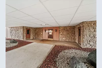 9520 S Mayfield Avenue #N204, Oak Lawn, IL 60453 - Photo 2