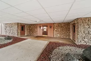 9520 S Mayfield Ave, Oak Lawn, IL 60453 - Photo 2