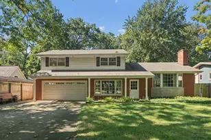 17914 S Hood Ave, Homewood, IL 60430 - Photo 2