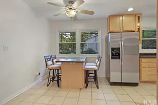 994 Commonwealth Ct, Barrington, IL 60010 - Photo 16