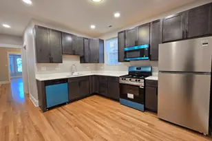 876 N Sacramento Blvd, Chicago, IL 60622 - Photo 8