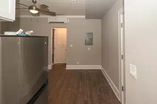 817 W Lakeside Pl, Chicago, IL 60640 - Photo 6