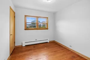 6046 W Miami Ave, Chicago, IL 60646 - Photo 8