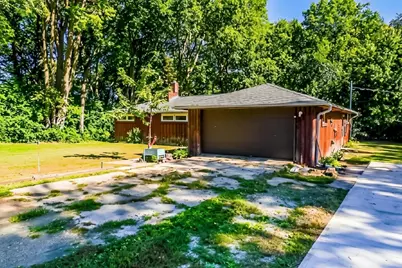 1516 Hunter Street, Sterling, IL 61081 - Photo 2
