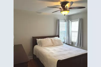 3862 W 108th Place, Chicago, IL 60655 - Photo 4