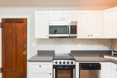 640 W Wrightwood Avenue #109, Chicago, IL 60614 - Photo 4