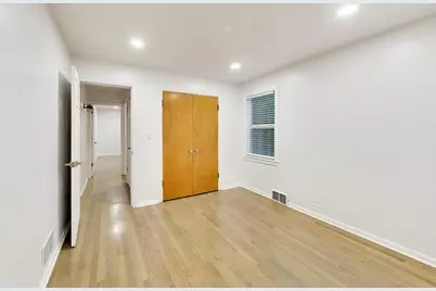 5142 Jarlath Avenue, Skokie, IL 60077 - Photo 16
