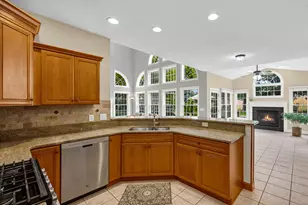 12 Stonehedges Ct, Bloomington, IL 61705 - Photo 16