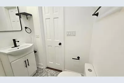 2541 N Southport Avenue #1R, Chicago, IL 60614 - Photo 16